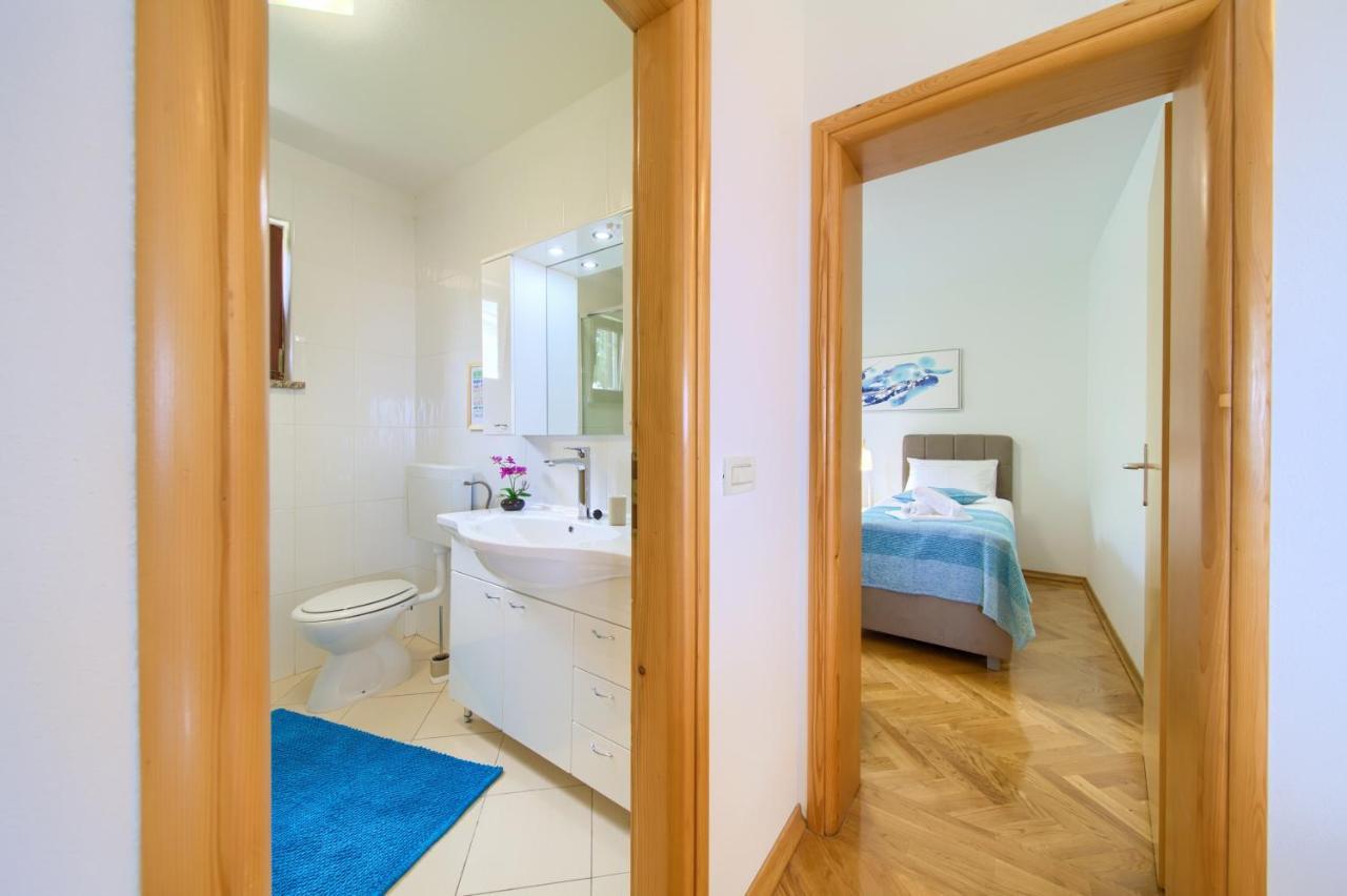 Apartment Jadran Malinska Eksteriør bilde